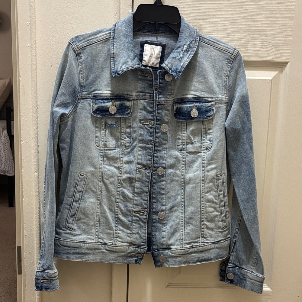 LC Lauren Conrad Light Blue Jean Jacket Size S NWOT